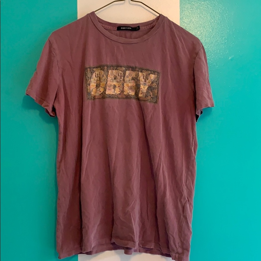 OBEY T-shirt